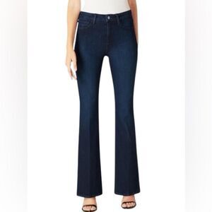 Joe’s jeans The Honey boot cut mid rise jeans size W32